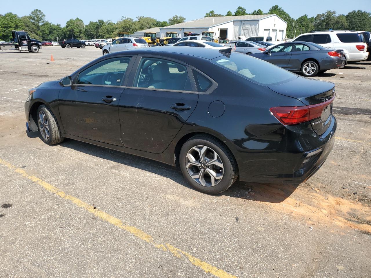 2019 KIA Forte VIN 3KPF24AD7KE061482 Copart auction photo, water/flood damage thumbnail 2