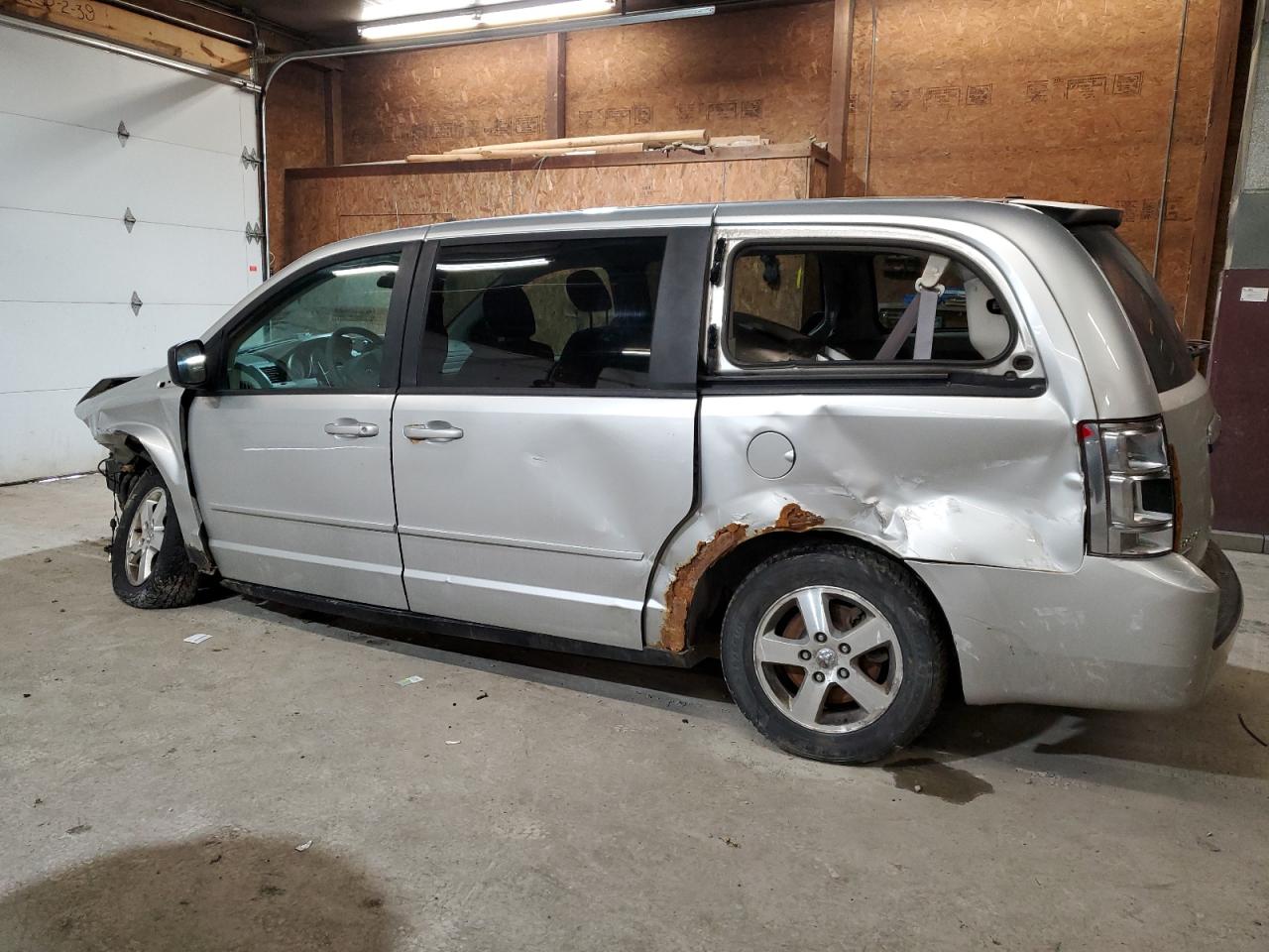2009 Dodge Caravan VIN 1D8HN44E79B520040 Copart auction photo, all over damage thumbnail 2