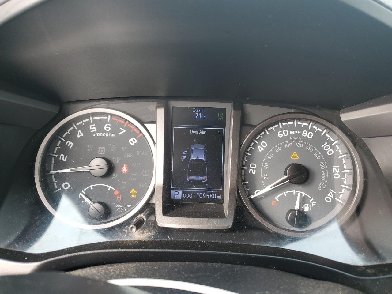 2020 Toyota Tacoma VIN 3TMAZ5CNXLM127063 Copart auction photo, front end damage thumbnail 9