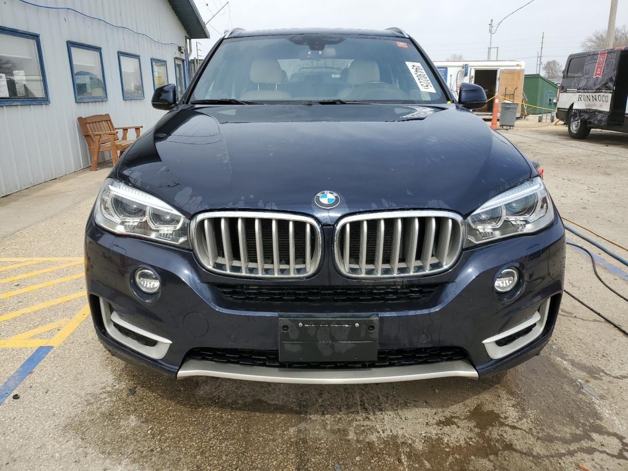 2017 BMW X5 VIN 5UXKR0C52H0V66368 Copart auction photo, rear end damage thumbnail 5
