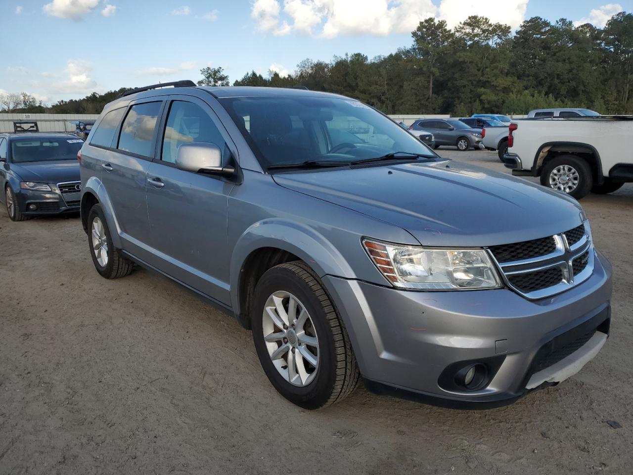 2015 Dodge Journey VIN 3C4PDCBGXFT701817 Copart auction photo, front end / side damage thumbnail 4