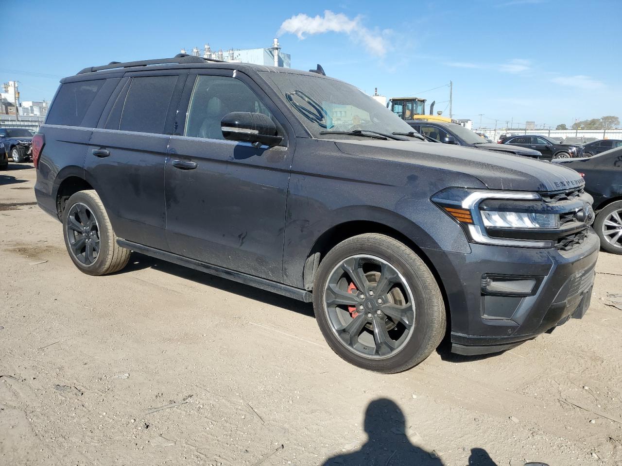 2023 Ford Expedition VIN 1FMJU2AG0PEA35002 Copart auction photo, front end damage thumbnail 4