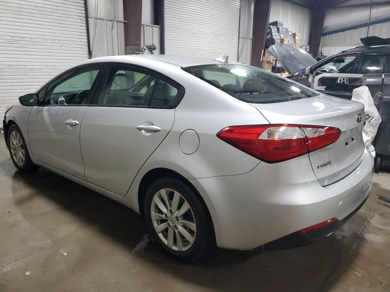 2016 KIA Forte VIN KNAFX4A61G5597265 Copart auction photo, front end damage thumbnail 2