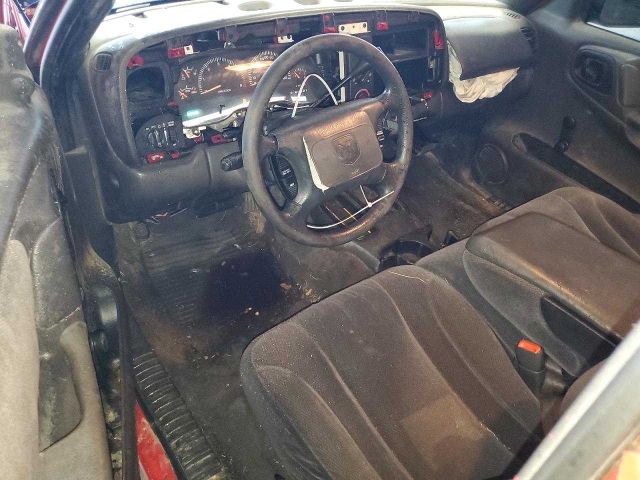2000 Dodge Dakota VIN 1B7GL22X6YS608200 Copart auction photo, front end damage thumbnail 8
