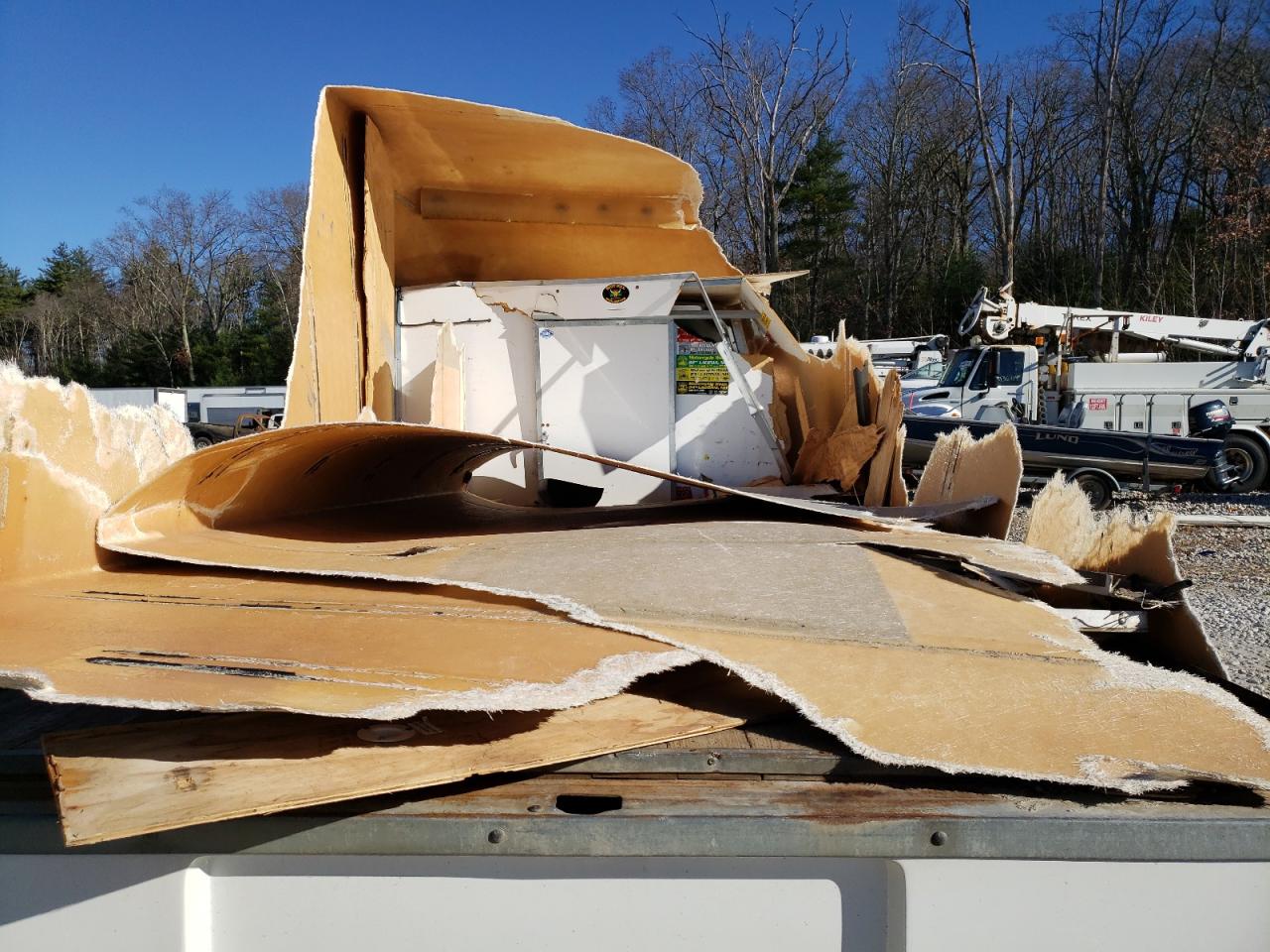 2015 Chevrolet Express VIN 1GB3G3CG6F1141150 Copart auction photo, side / top/roof damage thumbnail 10