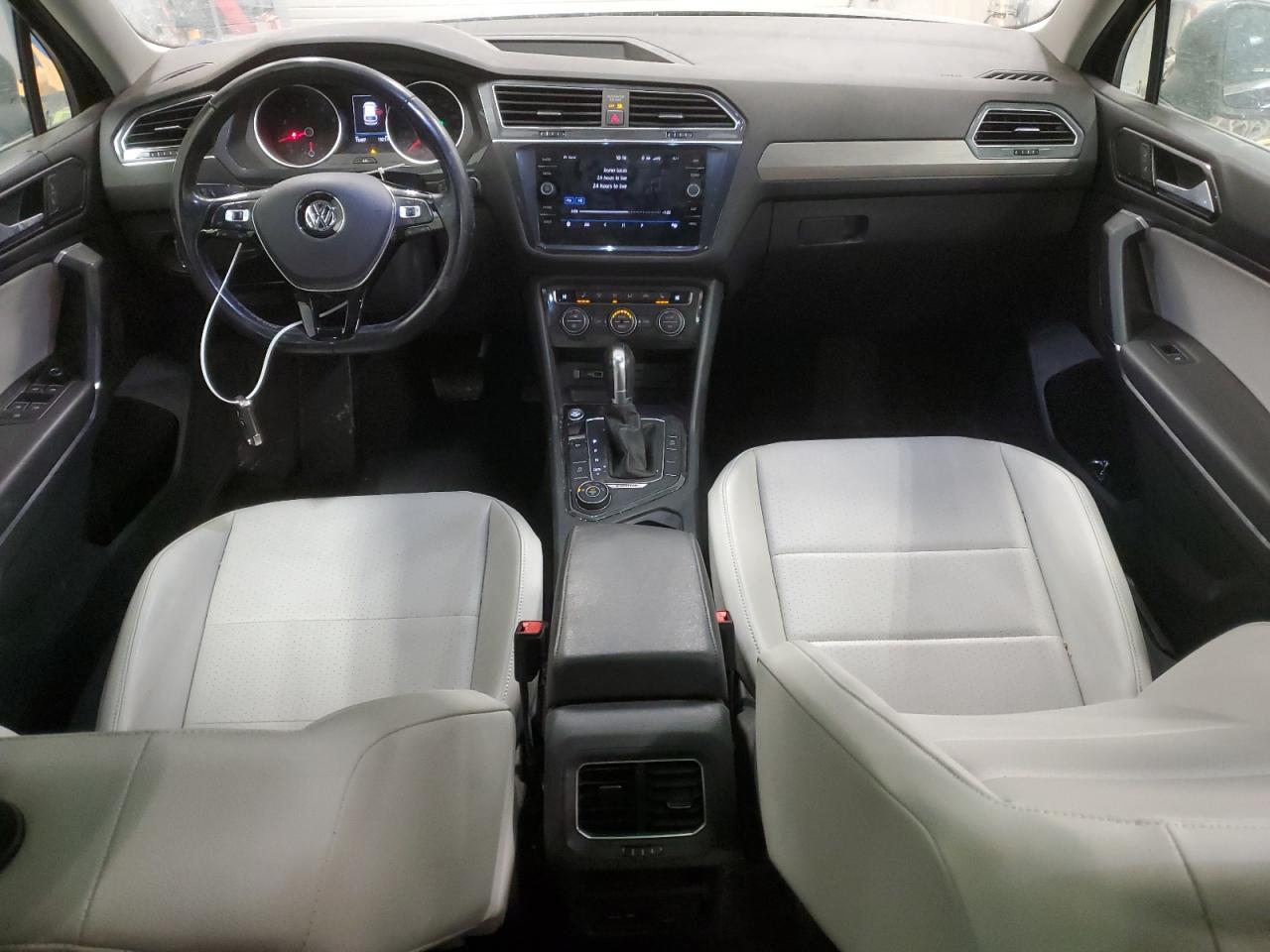 2018 Volkswagen Tiguan VIN 3VV2B7AX4JM195222 Copart auction photo, front end damage thumbnail 8