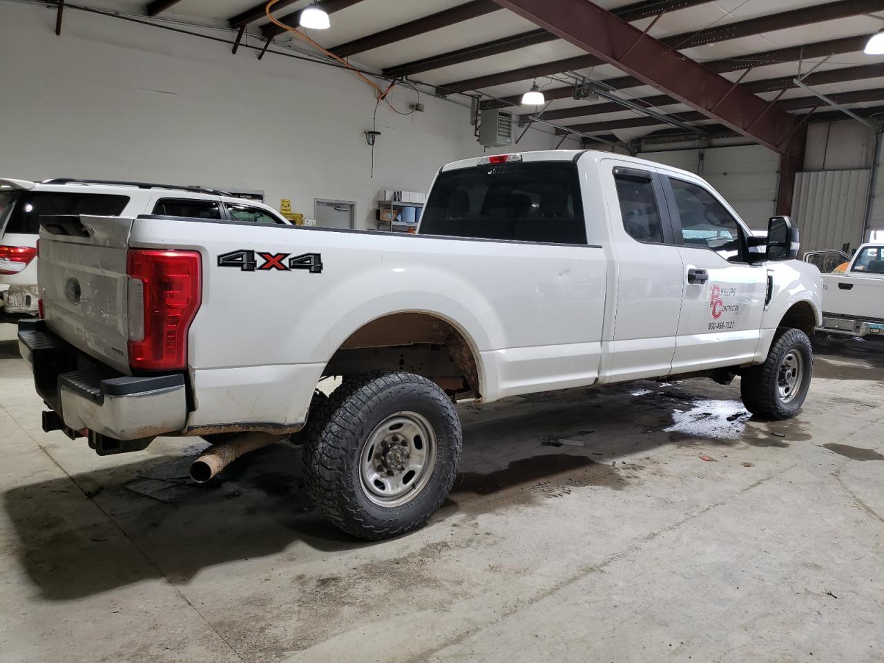 2017 Ford F250 VIN 1FT7X2B60HEE00422 Copart auction photo, front end damage thumbnail 3
