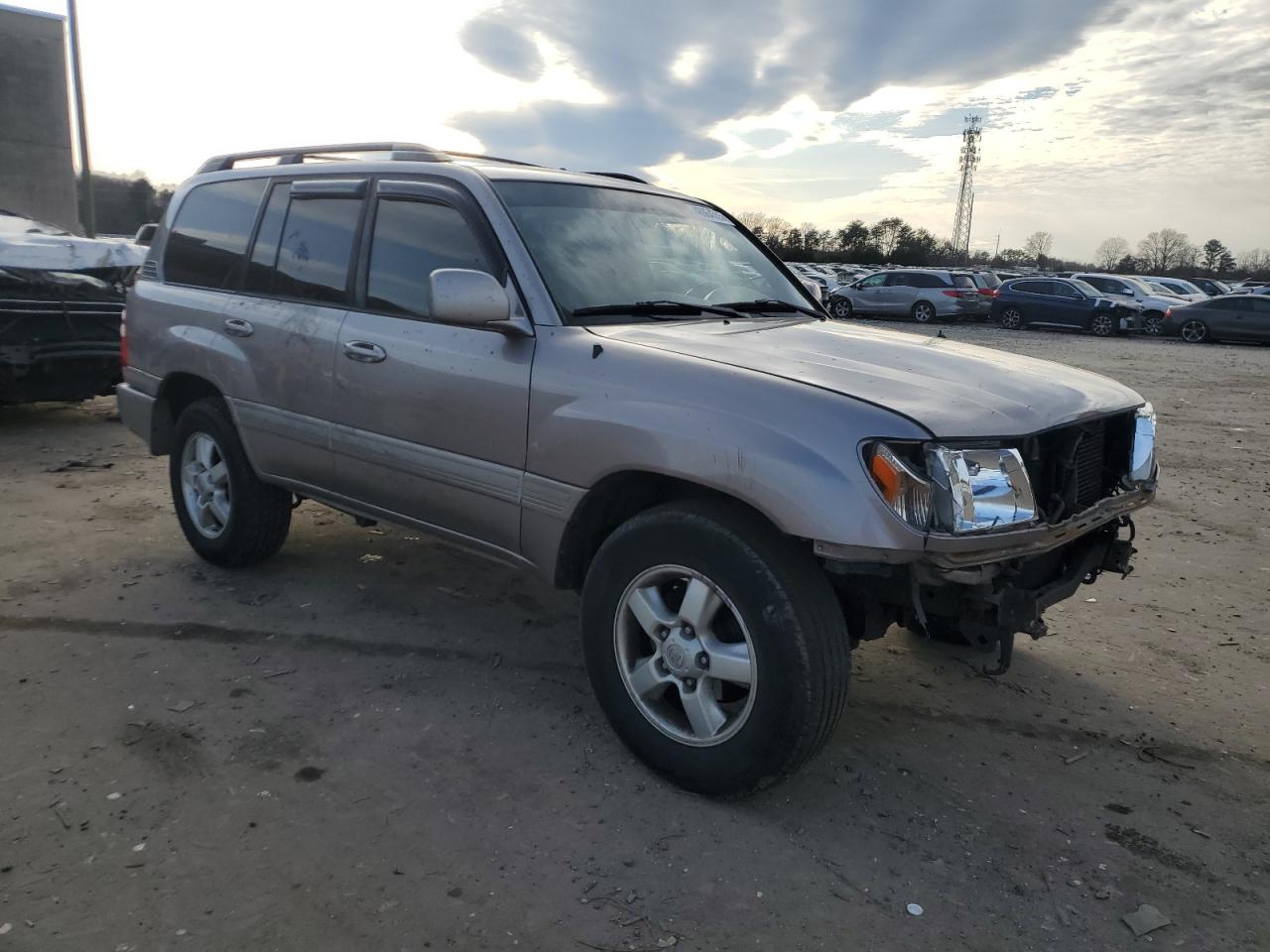 2005 Toyota Land Cruiser VIN JTEHT05J952072785 Copart auction photo, front end / minor dent/scratches damage thumbnail 4