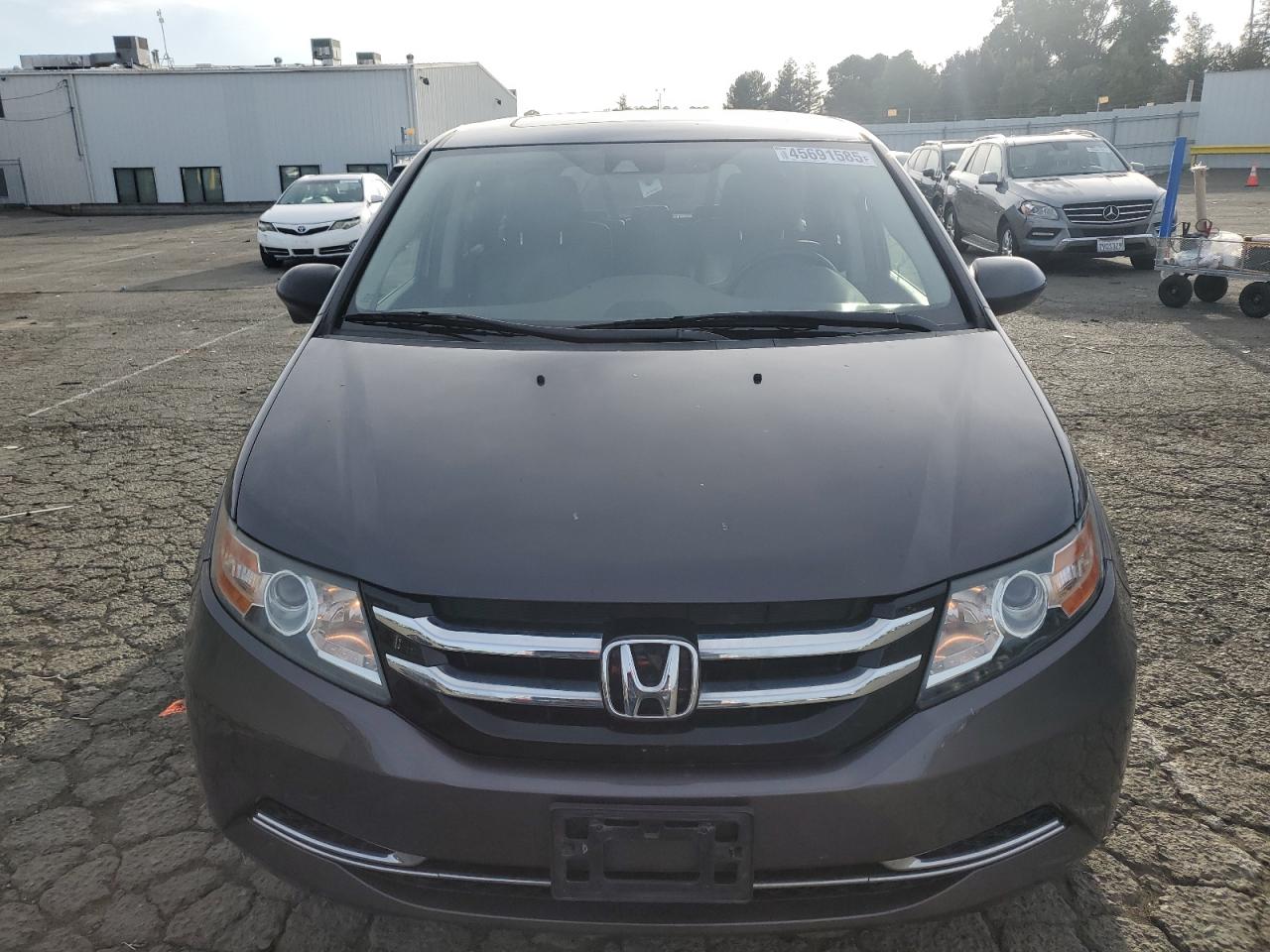 2017 Honda Odyssey VIN 5FNRL5H60HB008178 Copart auction photo, side / rear end damage thumbnail 5