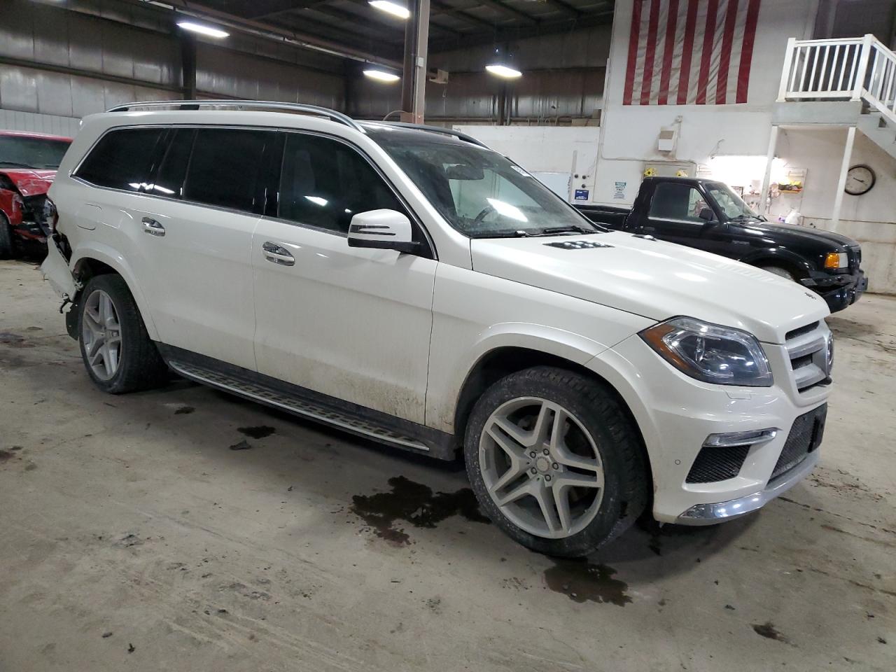 2016 Mercedes-Benz GL-klasse VIN 4JGDF7DEXGA676325 Copart auction photo, rear end / undercarriage damage thumbnail 4