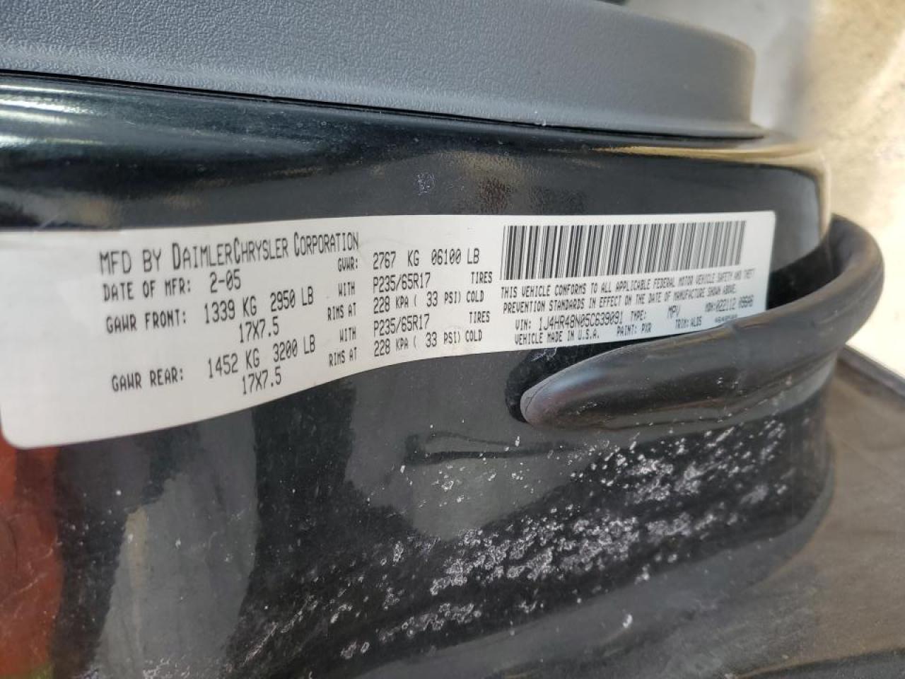 2005 Jeep Grand Cherokee VIN 1J4HR48N05C639091 Copart auction photo, rear end damage thumbnail 14
