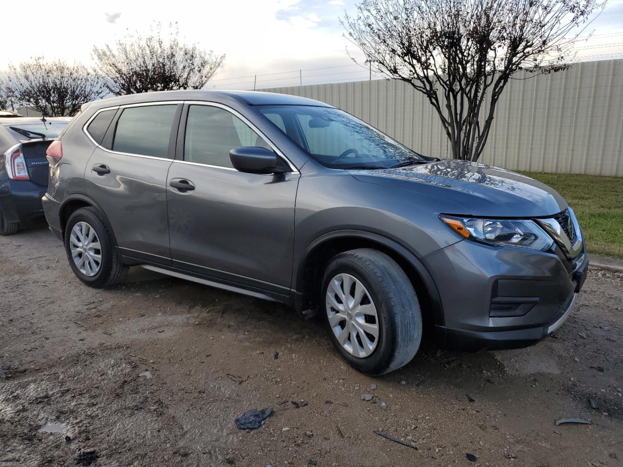 2020 Nissan Rogue VIN 5N1AT2MT0LC787591 Copart auction photo, rear end / side damage thumbnail 4