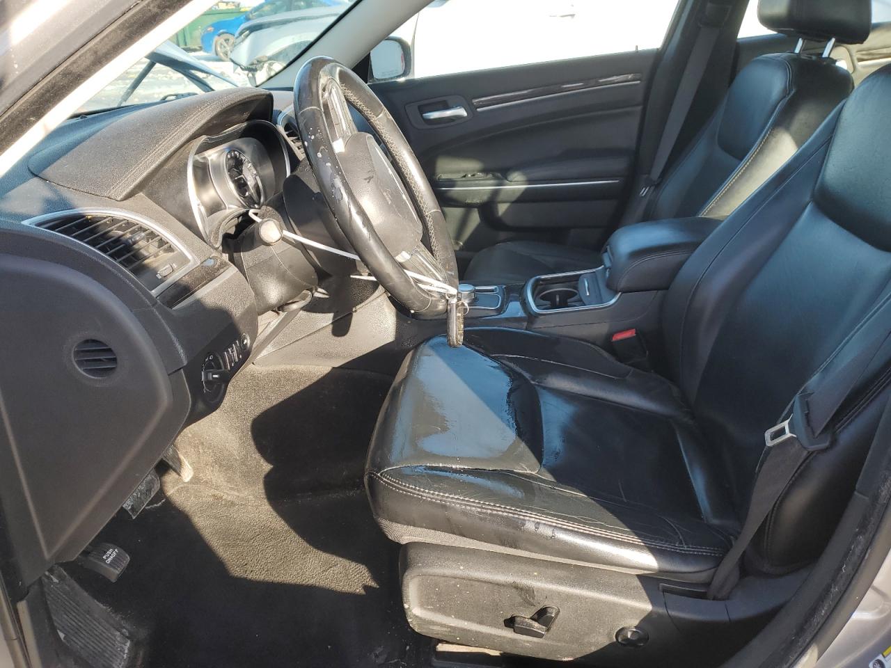 2015 Chrysler 300 VIN 2C3CCAAGXFH828636 Copart auction photo, side damage thumbnail 7