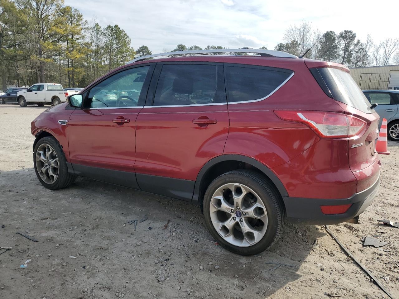 2013 Ford Escape VIN 1FMCU0J9XDUA84028 Copart auction photo, front end damage thumbnail 2