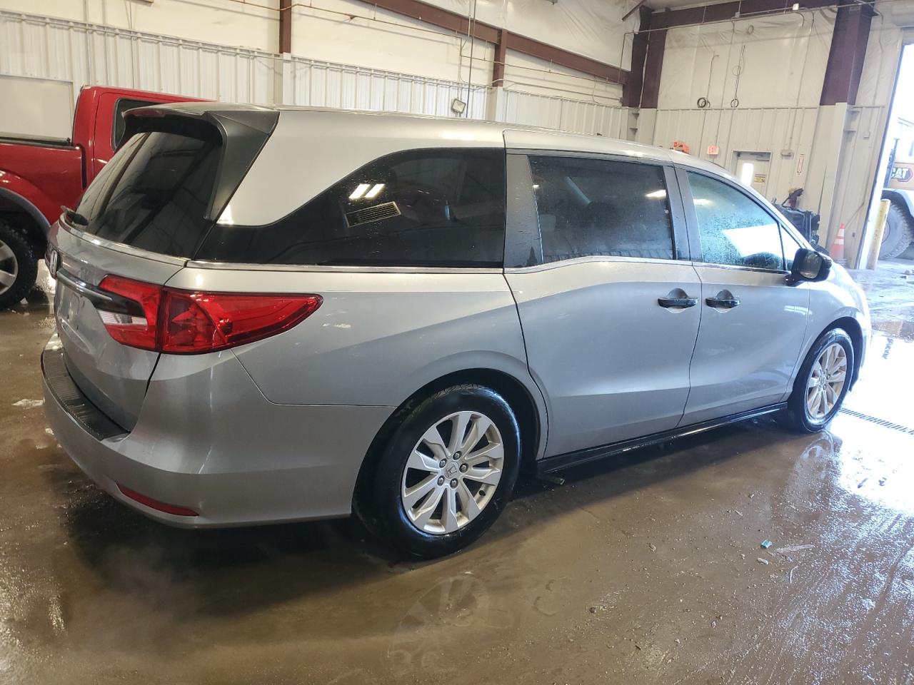 2021 Honda Odyssey VIN 5FNRL6H20MB007514 Copart auction photo, front end damage thumbnail 3