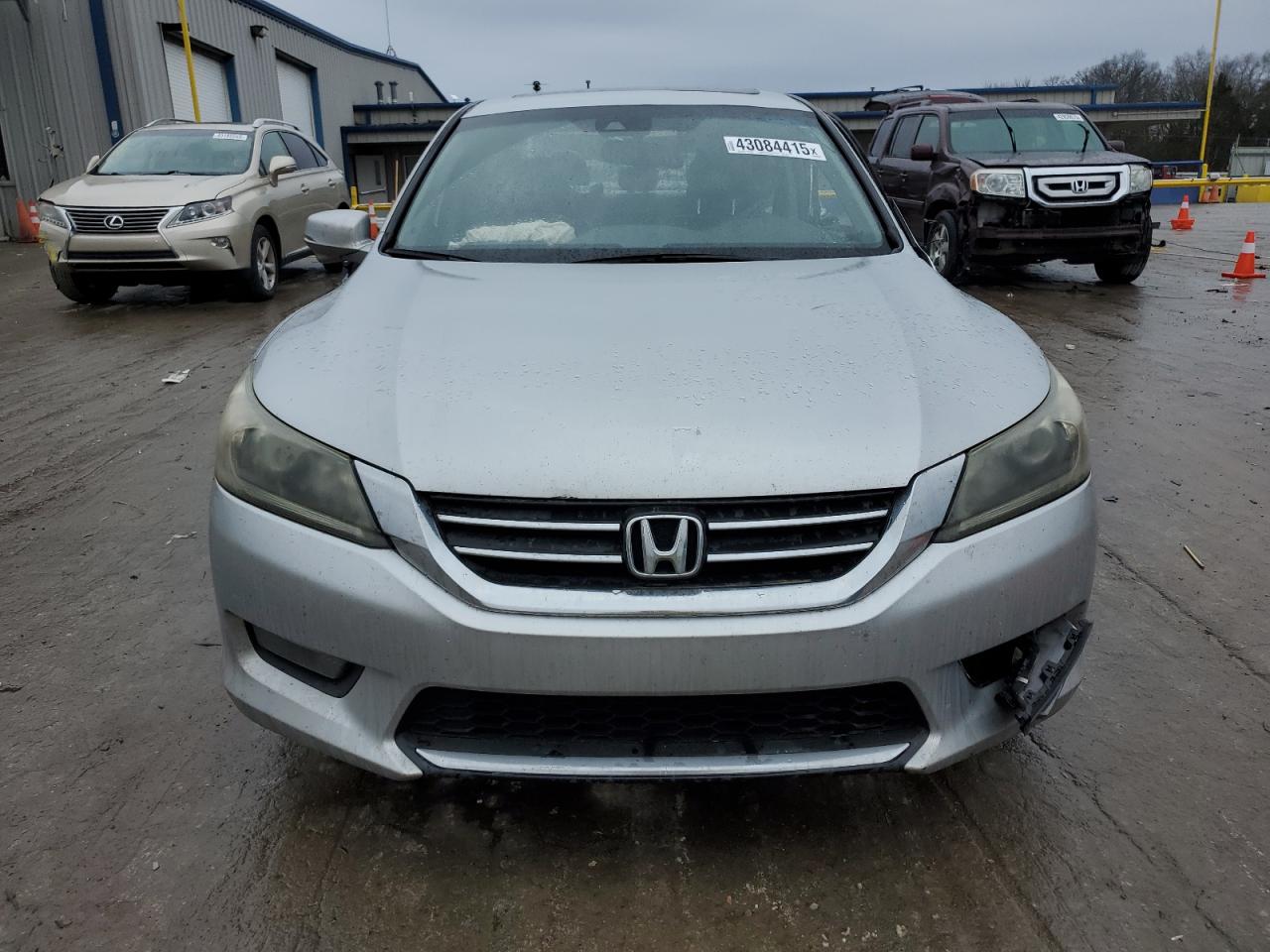 2014 Honda Accord VIN 1HGCR2F89EA263523 Copart auction photo, side / minor dent/scratches damage thumbnail 5