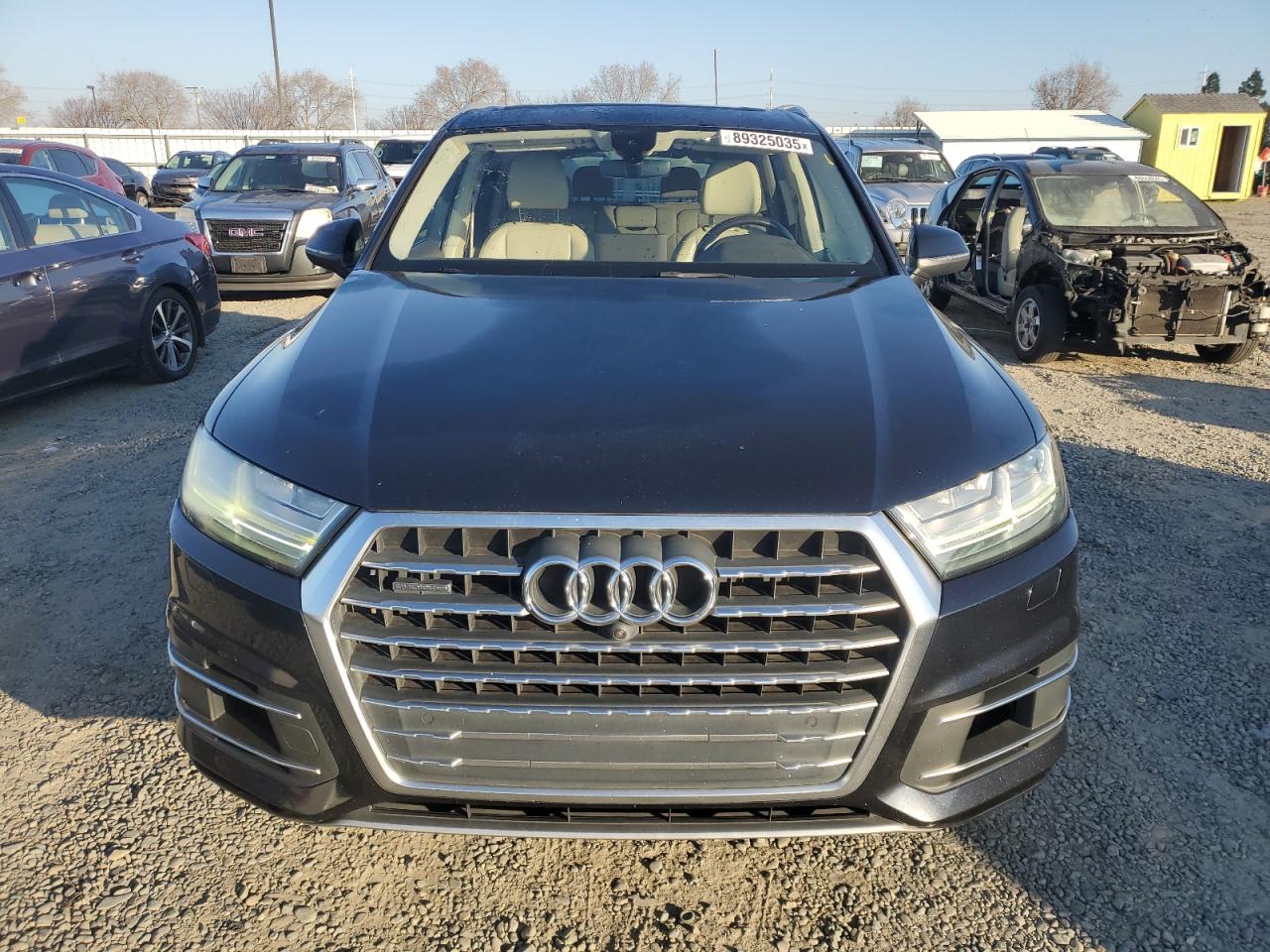 2017 Audi Q7 VIN WA1LAAF71HD037013 Copart auction photo, minor dent/scratches damage thumbnail 5