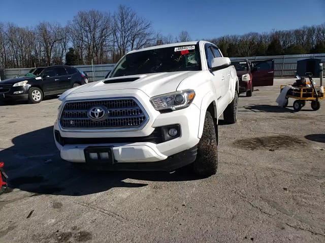 2016 Toyota Tacoma VIN 3TMCZ5ANXGM023447 Copart auction photo, front end / hail damage thumbnail 10