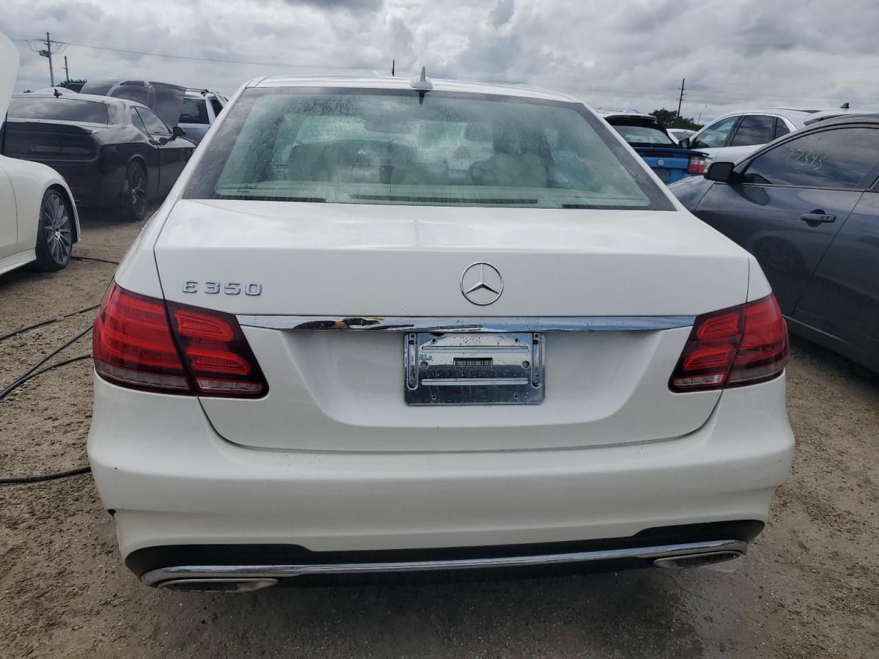 2014 Mercedes-Benz E-klasse VIN WDDHF5KB3EA847390 Copart auction photo, water/flood damage thumbnail 6