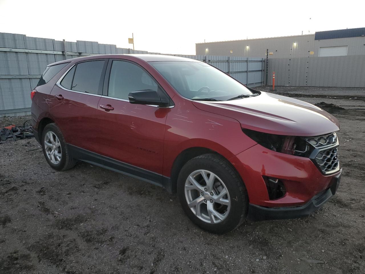 2019 Chevrolet Equinox VIN 2GNAXUEVXK6172727 Copart auction photo, front end damage thumbnail 4