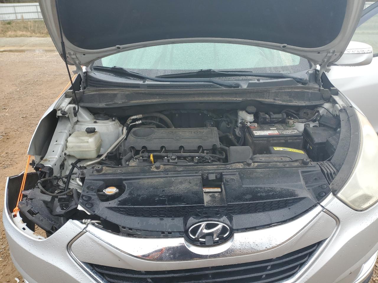 2011 Hyundai Tucson VIN KM8JU3AC1BU206826 Copart auction photo, front end damage thumbnail 12