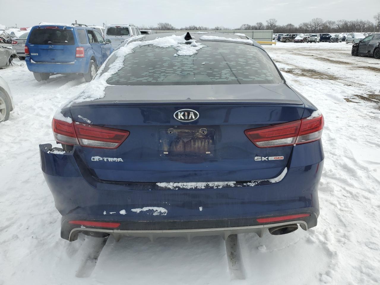 2016 KIA Optima VIN 5XXGW4L2XGG041293 Copart auction photo, rear end / side damage thumbnail 6