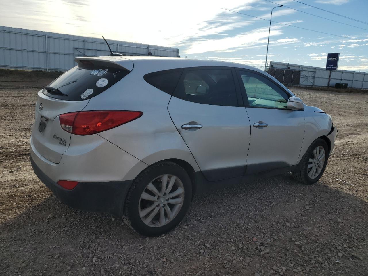 2013 Hyundai Tucson VIN KM8JU3AC8DU678914 Copart auction photo, front end / side damage thumbnail 3