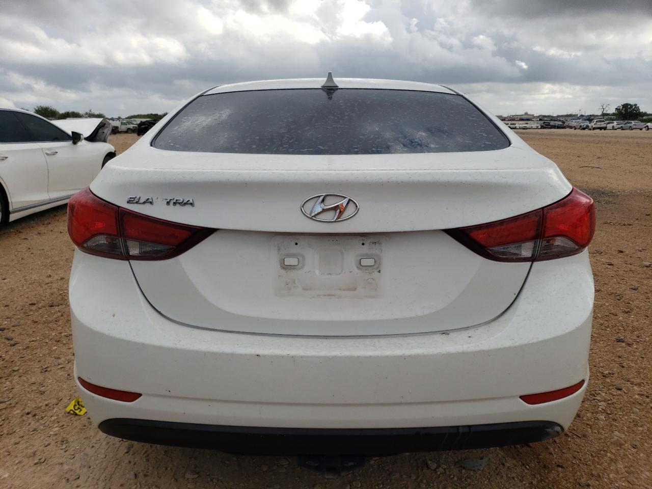 2016 Hyundai Elantra VIN 5NPDH4AE7GH668354 Copart auction photo, front end / side damage thumbnail 6