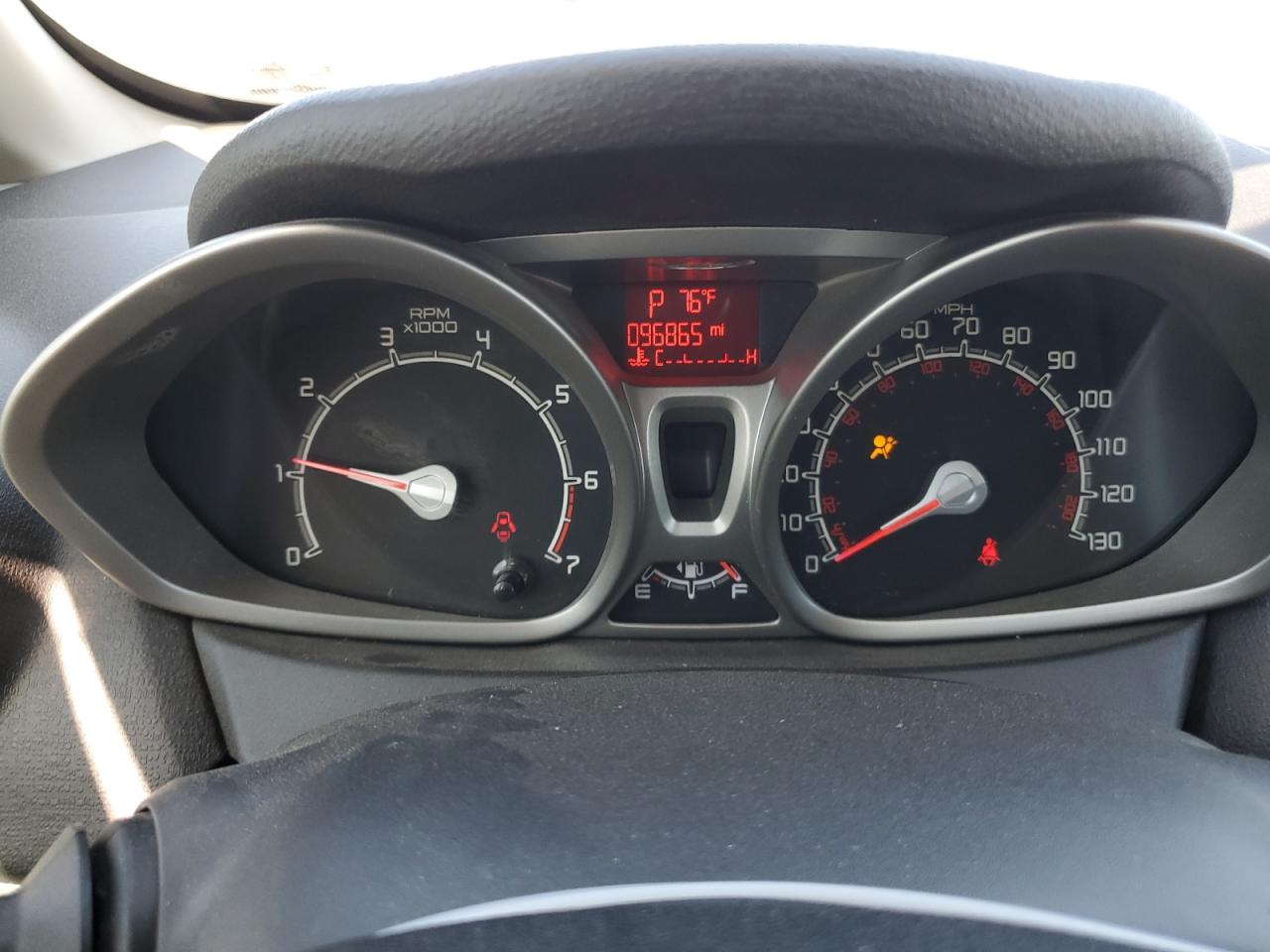 2013 Ford Fiesta VIN 3FADP4BJXDM208499 Copart auction photo, side / front end damage thumbnail 9