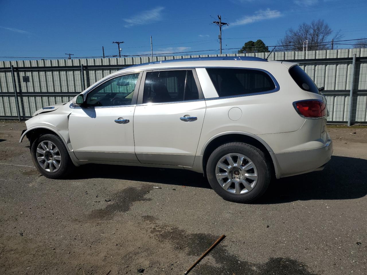 2012 Buick Enclave VIN 5GAKVCED5CJ255590 Copart auction photo, front end / minor dent/scratches damage thumbnail 2