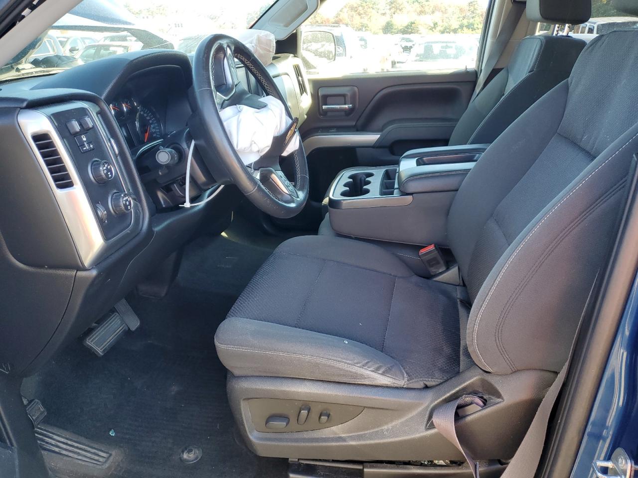 2016 Chevrolet Silverado VIN 1GCVKREC6GZ417667 Copart auction photo, front end / minor dent/scratches damage thumbnail 7