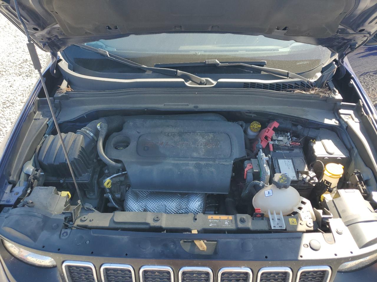 2020 Jeep Renegade VIN ZACNJABB3LPL73987 Copart auction photo, front end / side damage thumbnail 13