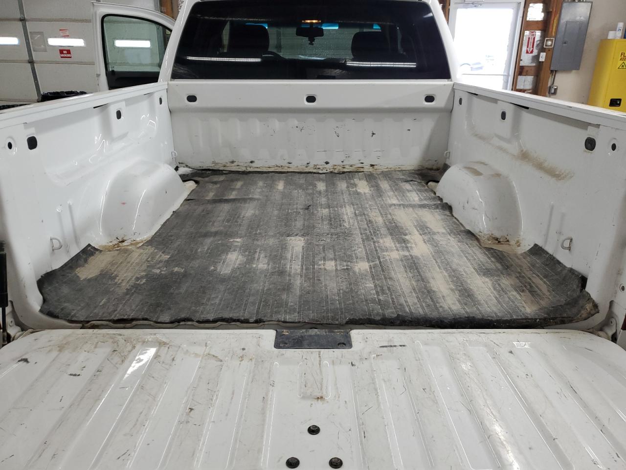 2013 Chevrolet Silverado VIN 3GCPKSE78DG125436 Copart auction photo, front end / minor dent/scratches damage thumbnail 6