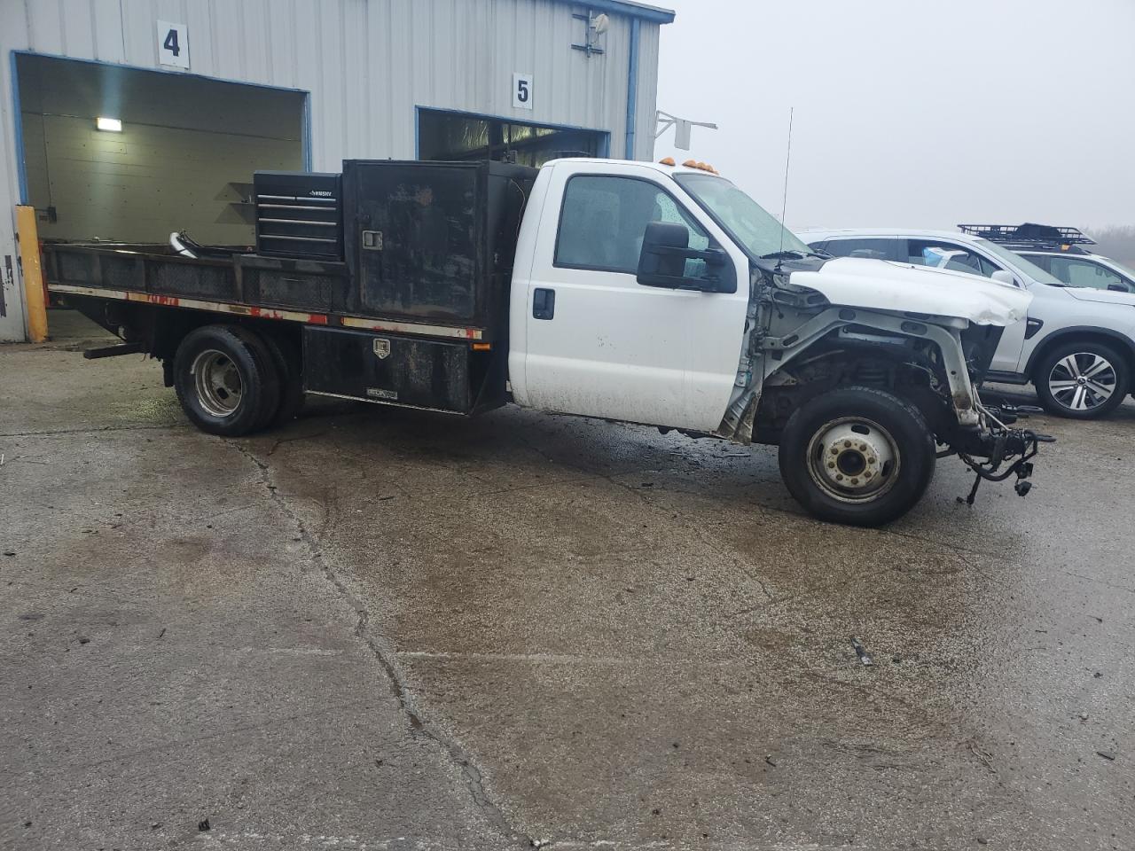 2015 Ford F350 VIN 1FDRF3G62FEB14994 Copart auction photo, front end damage thumbnail 4