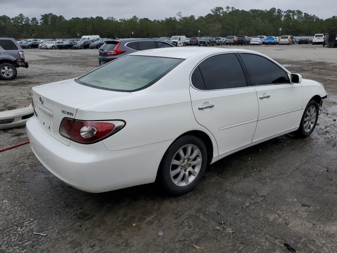 2003 Lexus ES VIN JTHBF30GX30140226 Copart auction photo, front end damage thumbnail 3