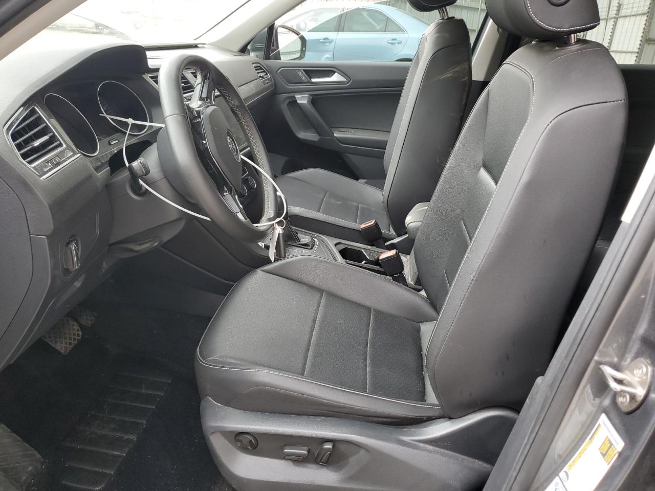 2021 Volkswagen Tiguan VIN 3VV3B7AX7MM071017 Copart auction photo, front end / side damage thumbnail 7