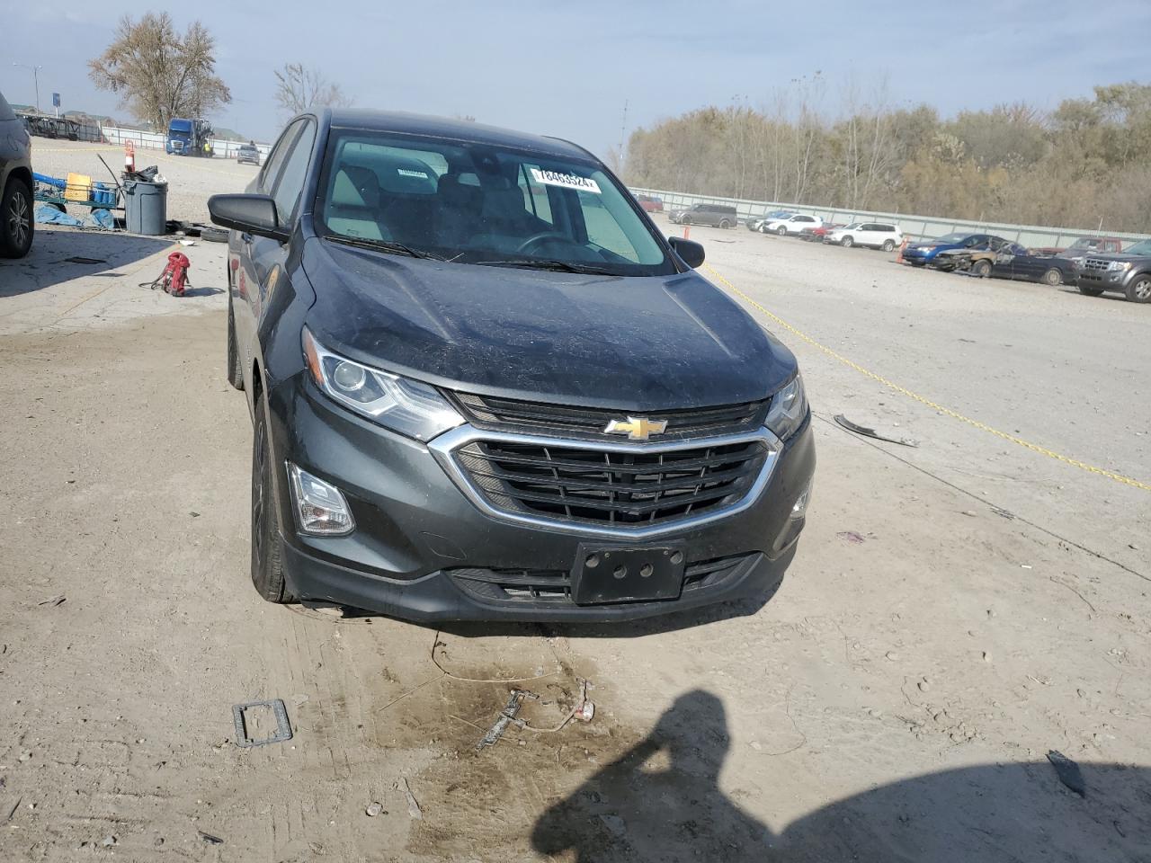 2020 Chevrolet Equinox VIN 3GNAXHEV3LS506137 Copart auction photo, hail damage thumbnail 5