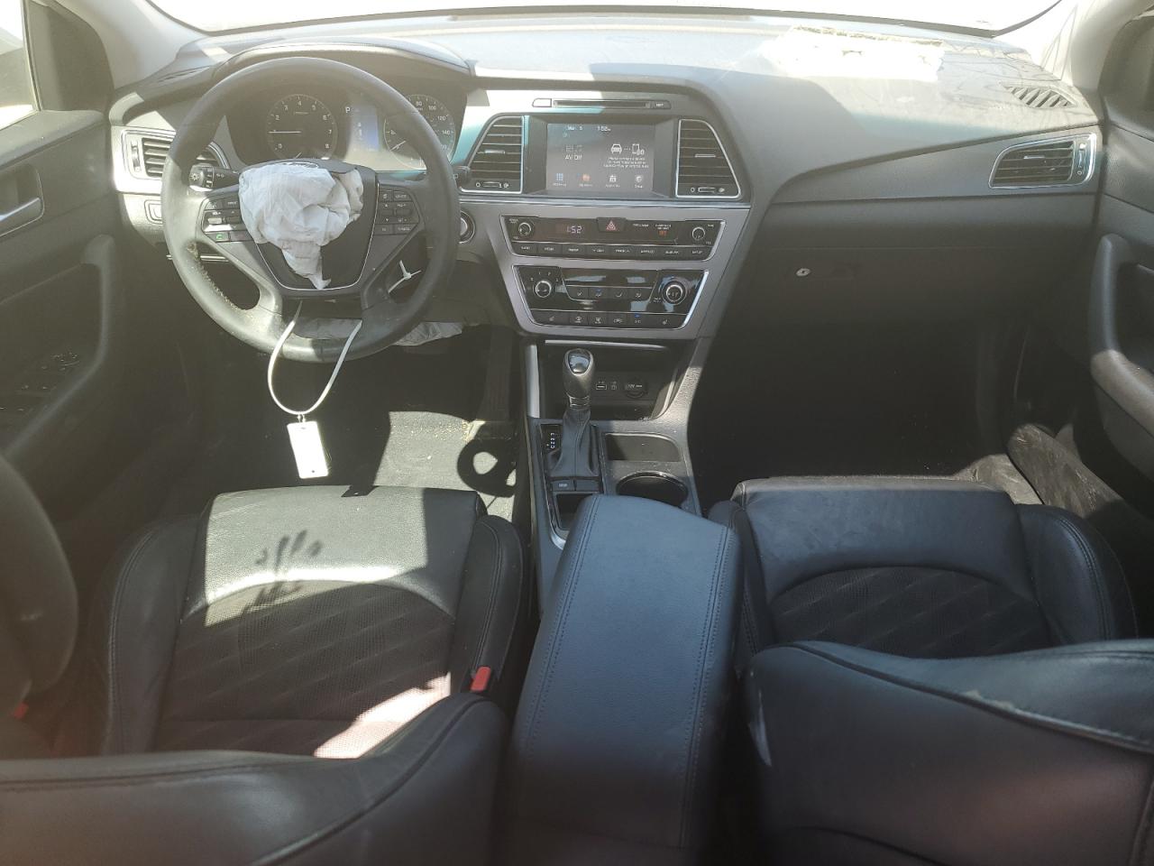 2017 Hyundai Sonata VIN 5NPE34AF4HH455956 Copart auction photo, front end / minor dent/scratches damage thumbnail 8
