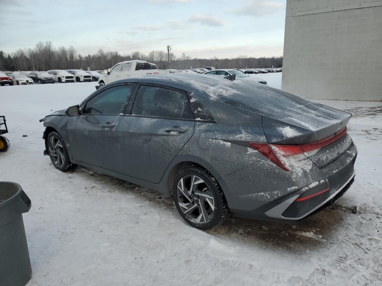 2024 Hyundai Elantra VIN KMHLM4DG6RU666085 Copart auction photo, front end / side damage thumbnail 2