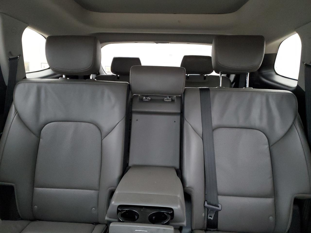 2016 Hyundai Santa Fe VIN KM8SR4HF1GU139518 Copart auction photo, front end / side damage thumbnail 10