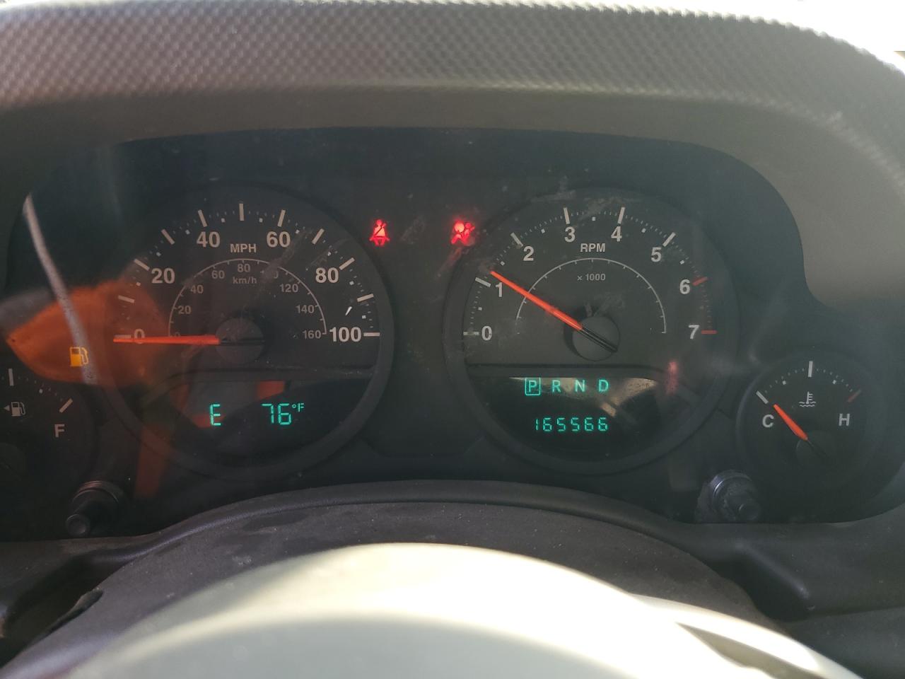 2007 Jeep Wrangler VIN 1J4GB39137L102692 Copart auction photo, rear end damage thumbnail 9