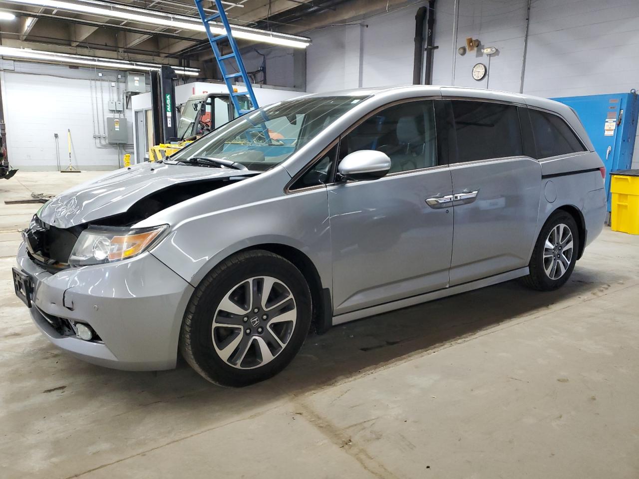 2016 Honda Odyssey VIN 5FNRL5H97GB012933