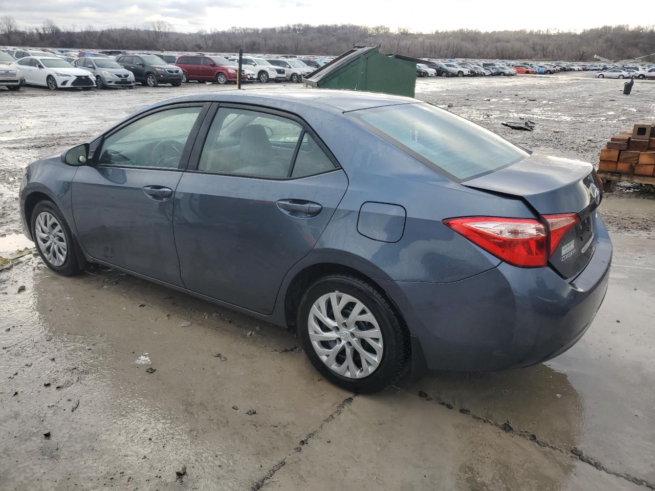 2018 Toyota Corolla VIN 2T1BURHE7JC075741 Copart auction photo, rear end / front end damage thumbnail 2