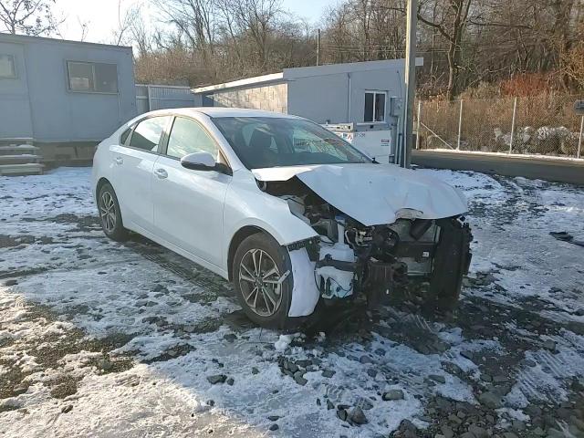 2024 KIA Forte VIN 3KPF24AD9RE828629 Copart auction photo, front end damage thumbnail 11
