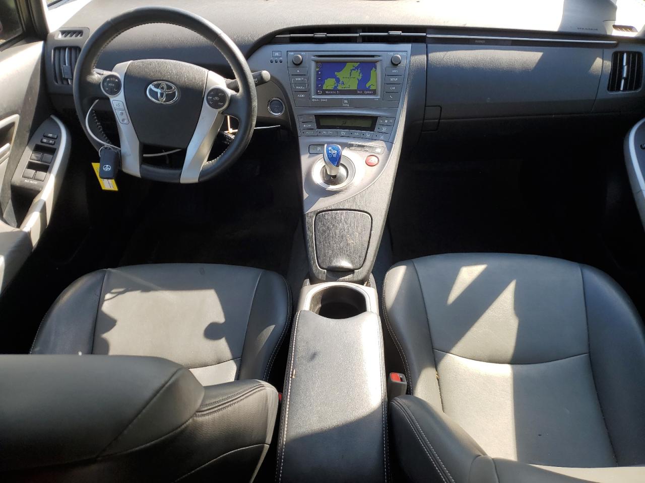 2015 Toyota Prius VIN JTDKN3DUXF1879406 Copart auction photo, front end damage thumbnail 8