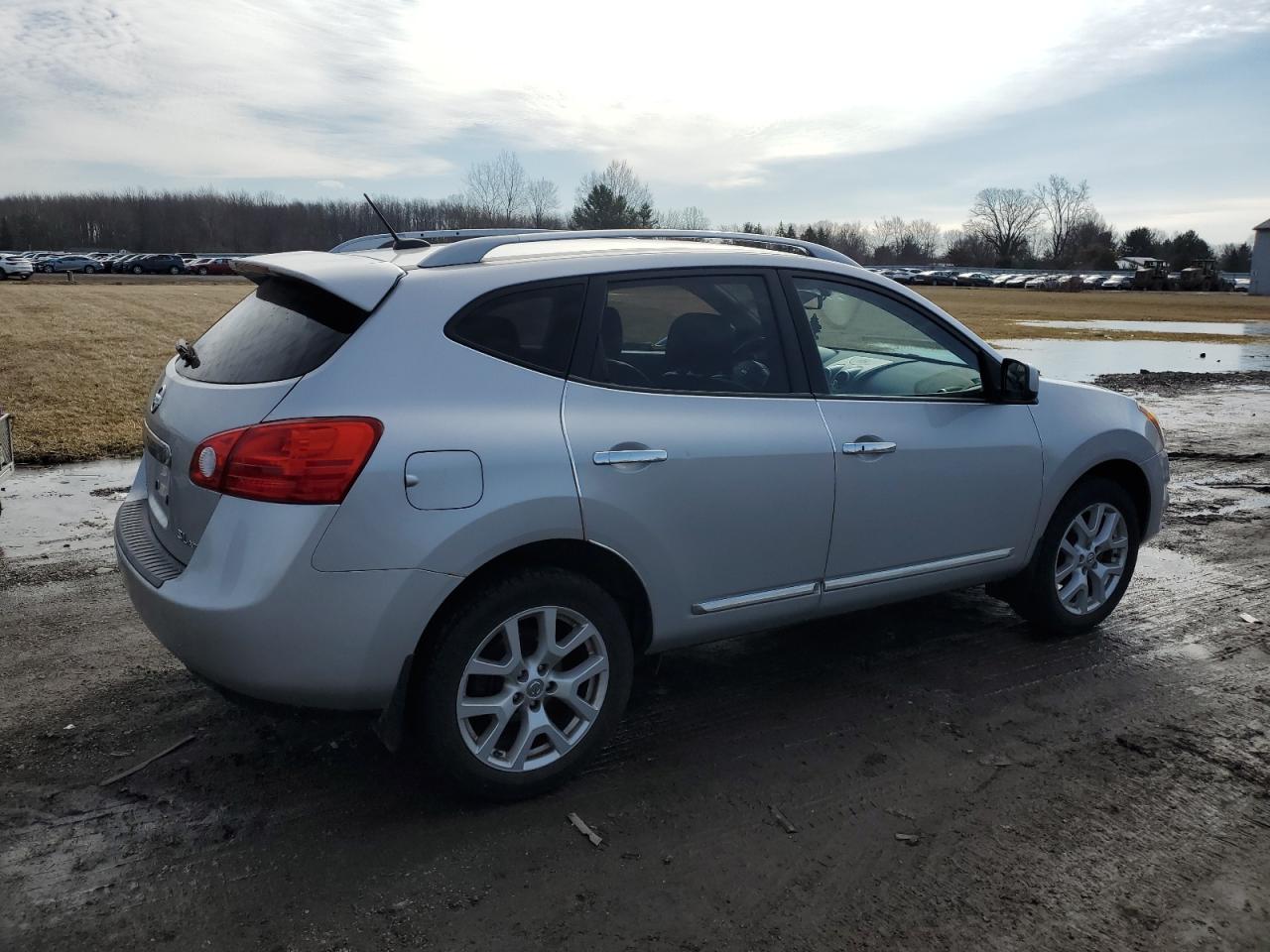 2011 Nissan Rogue VIN JN8AS5MV0BW670671 Copart auction photo, normal wear damage thumbnail 3