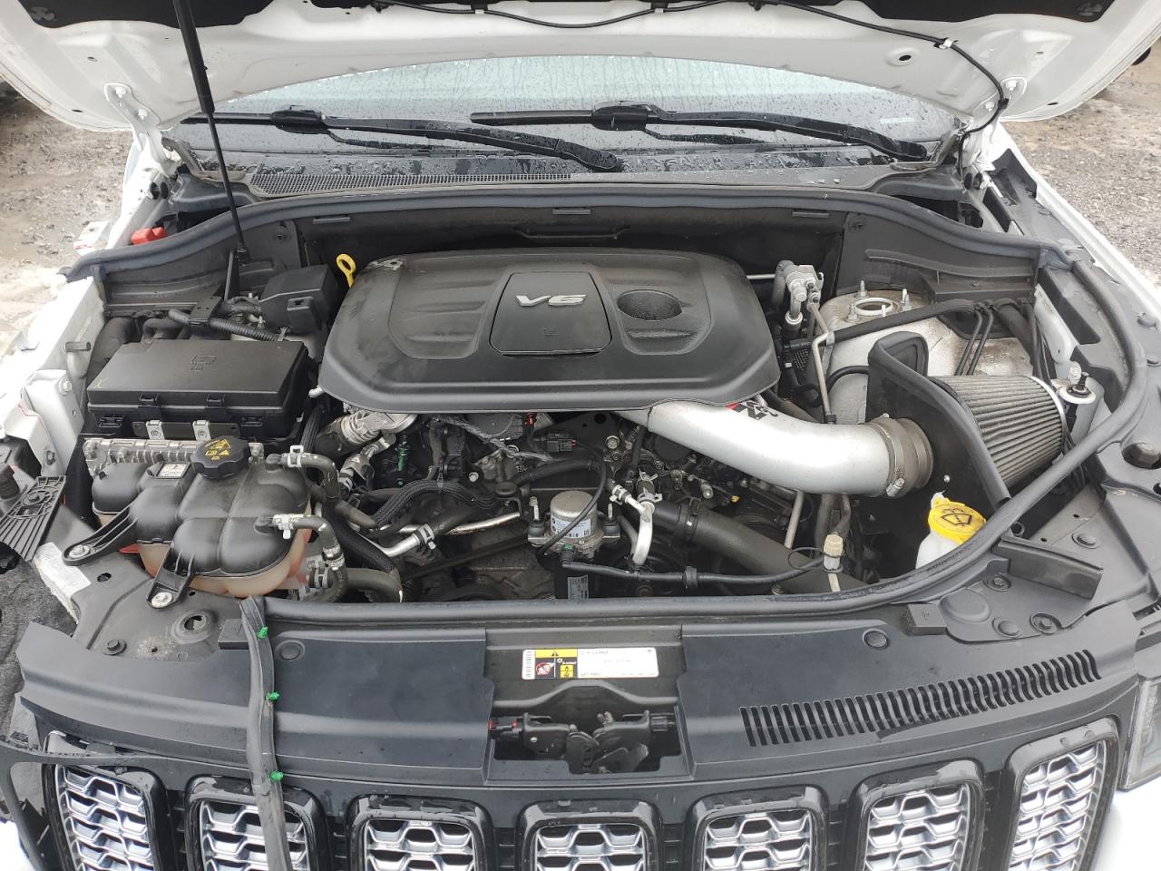 2019 Jeep Grand Cherokee VIN 1C4RJFAG0KC588888 Copart auction photo, front end / side damage thumbnail 12