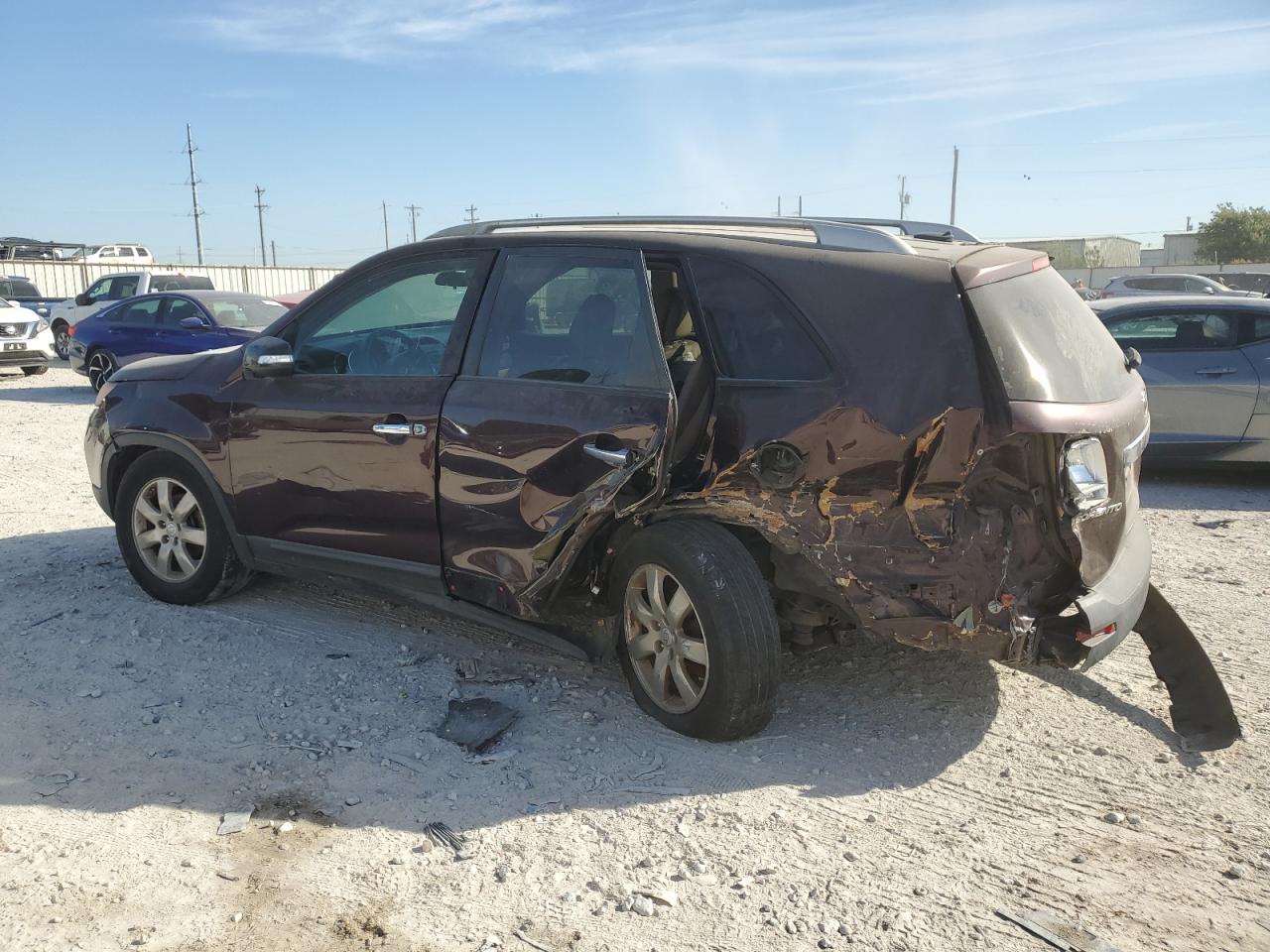 2011 KIA Sorento VIN 5XYKT4A25BG126164 Copart auction photo, all over damage thumbnail 2