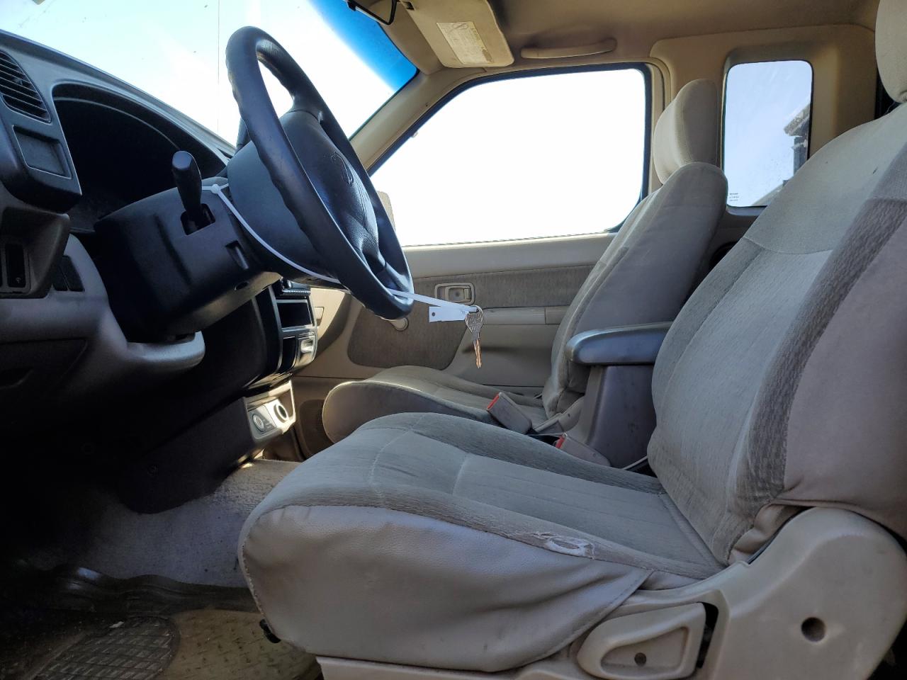 1999 Nissan Navara (Frontier) VIN 1N6DD26S0XC341365 Copart auction photo, all over / side damage thumbnail 7