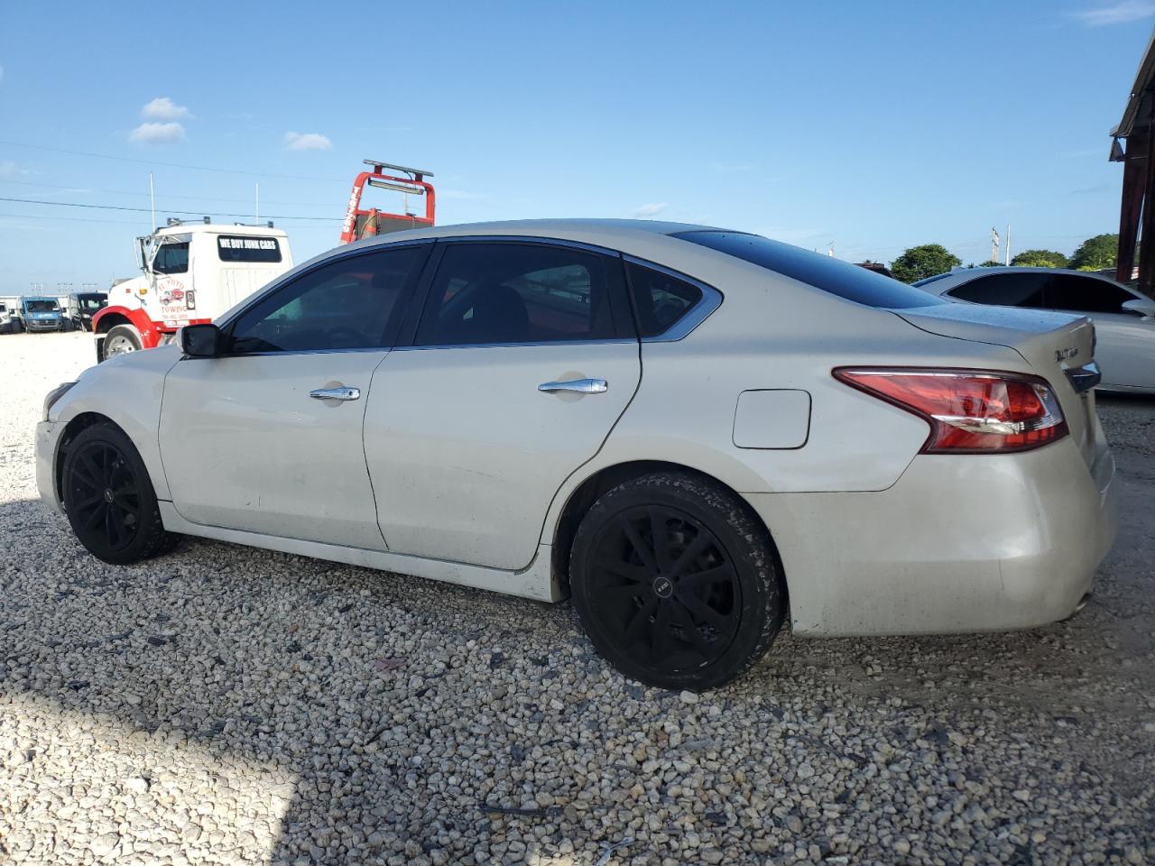 2013 Nissan Altima VIN 1N4AL3AP2DC901678 Copart auction photo, mechanical / minor dent/scratches damage thumbnail 2